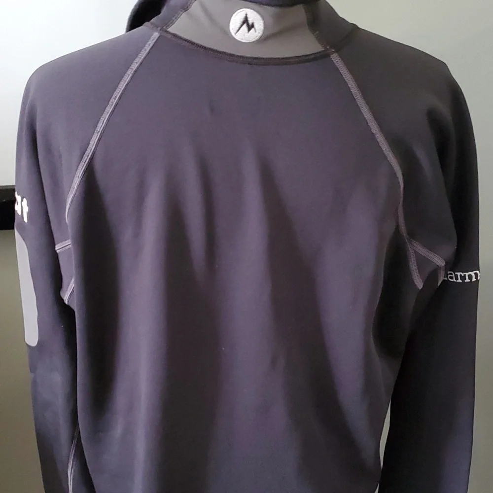 Marmot black gray 1/4 zip pullover size L